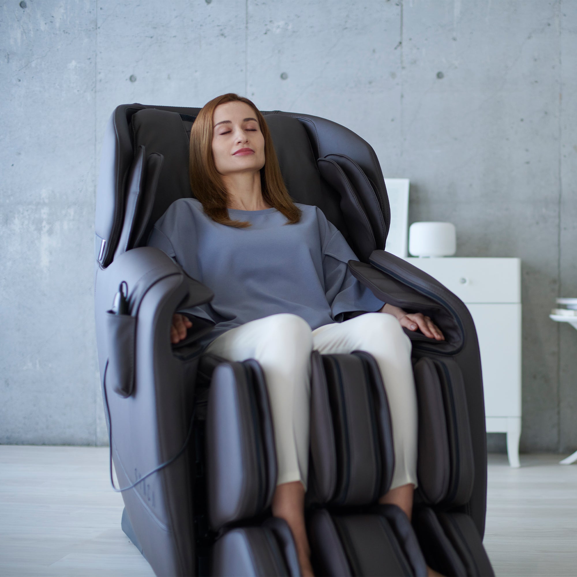 Synca Hisho Massage Chair - Best Body Massage Chair