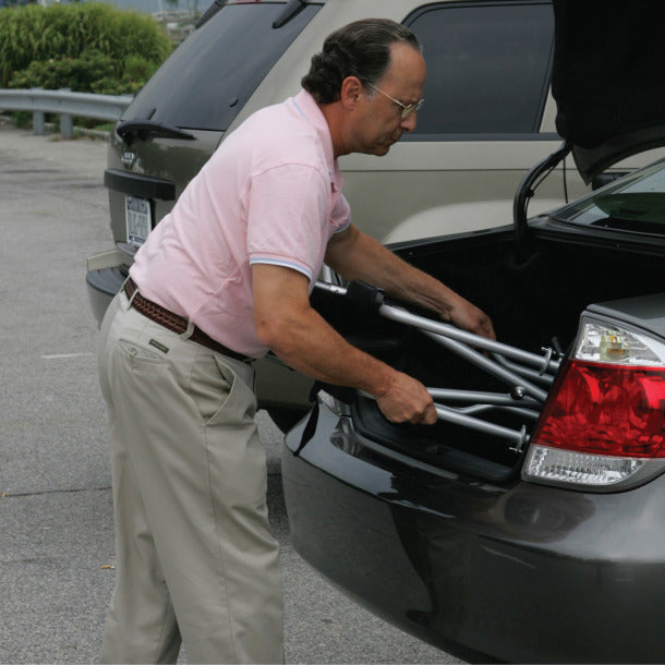 כיסא הובלה דלוקס מאלומיניום במשקל זבוב עם גלגלים נשלפים