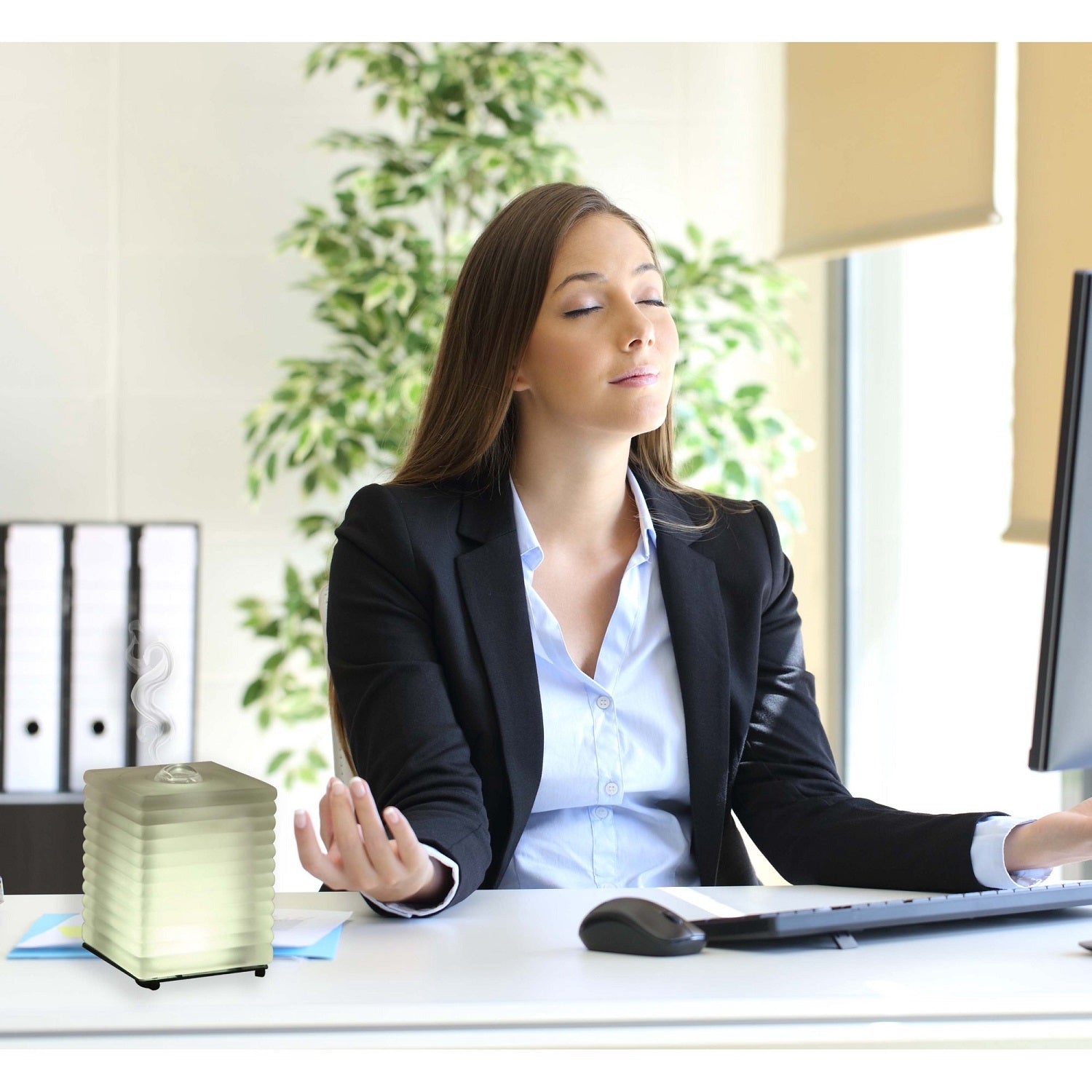 Glass Essential Oil Diffuser by Pursonic