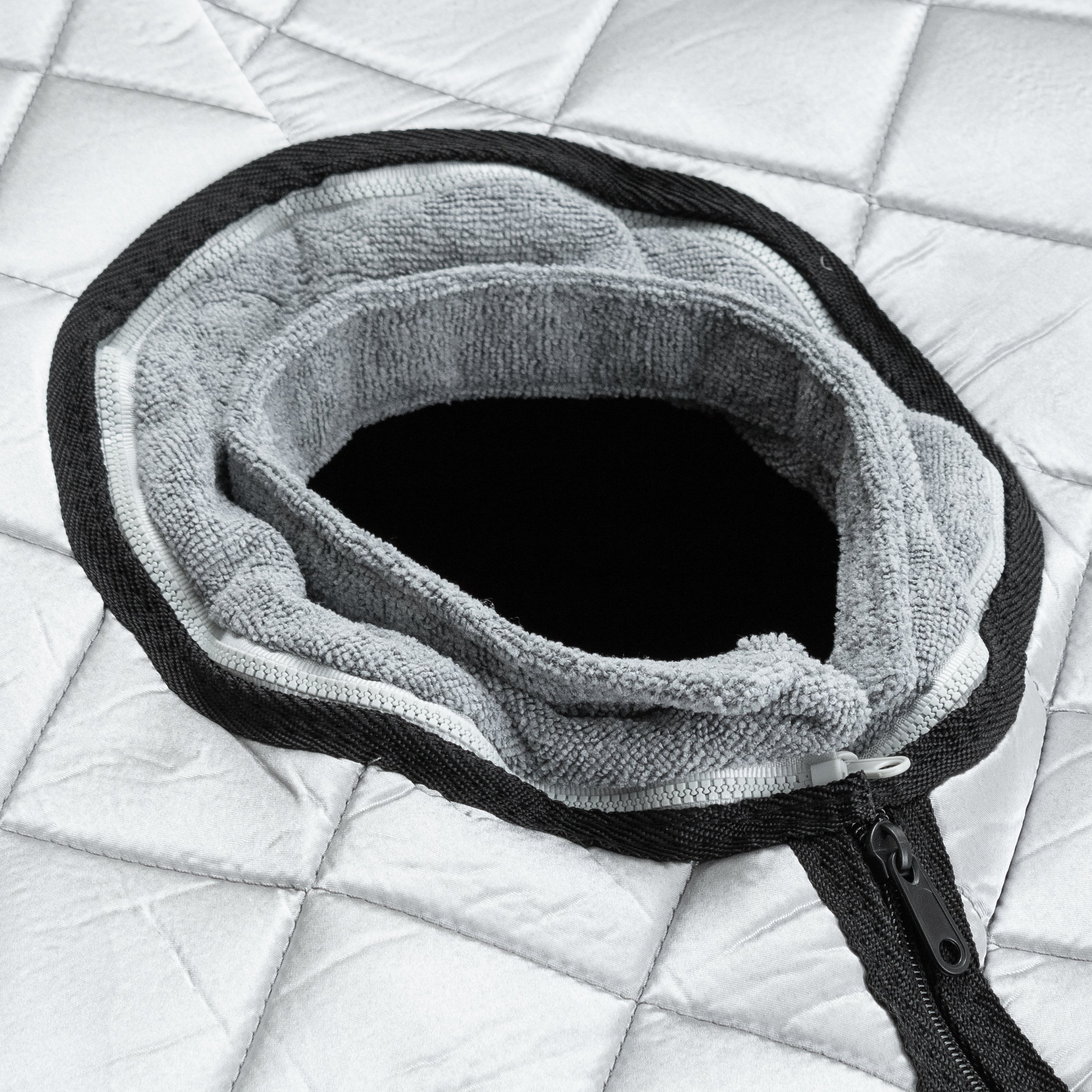 Low EMF Far Infrared Negative Ion Portable Sauna by PlayMakar