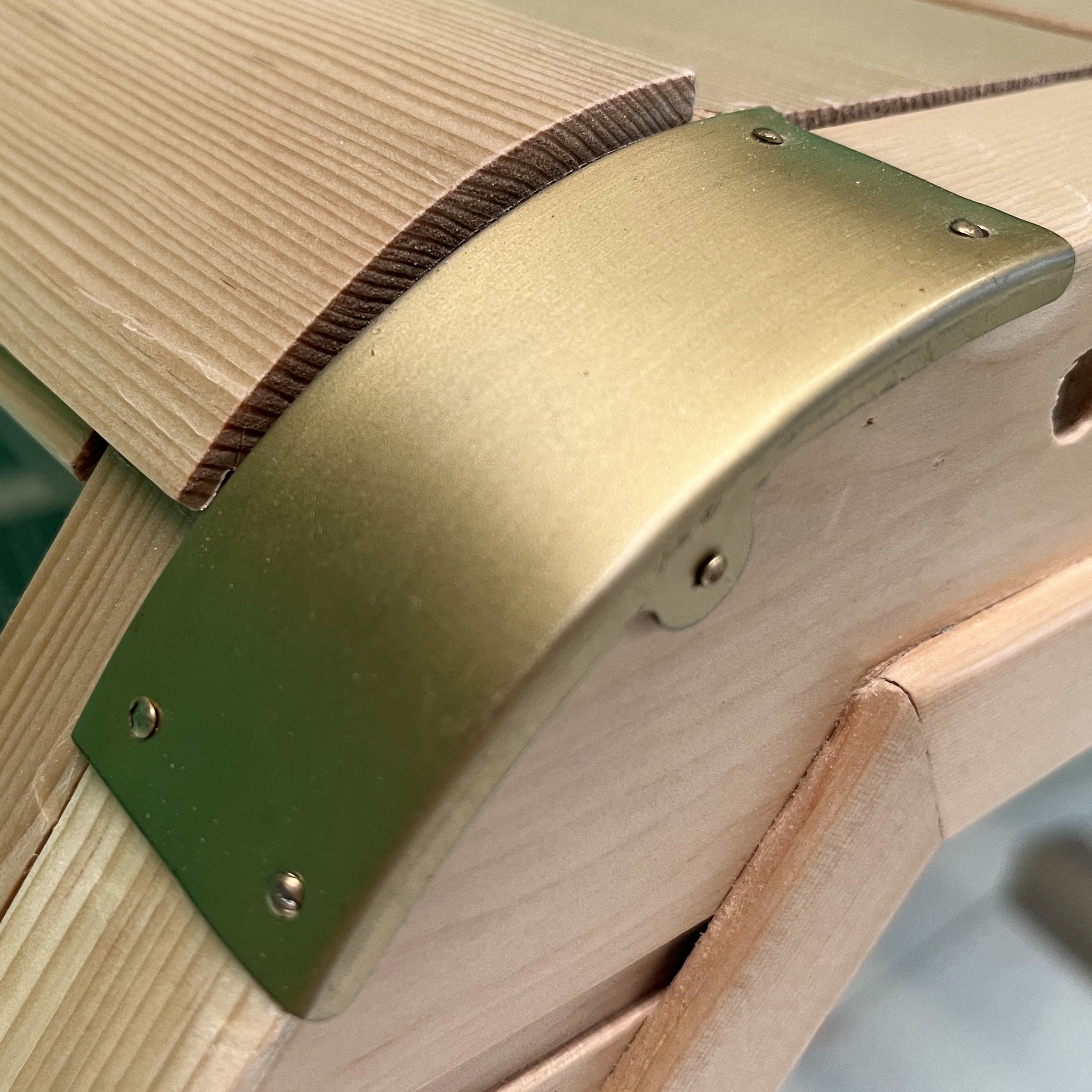 1-Person Carbon Infrared Sauna - Canadian Hemlock Wooden Sauna - 760 Watts by PlayMakar