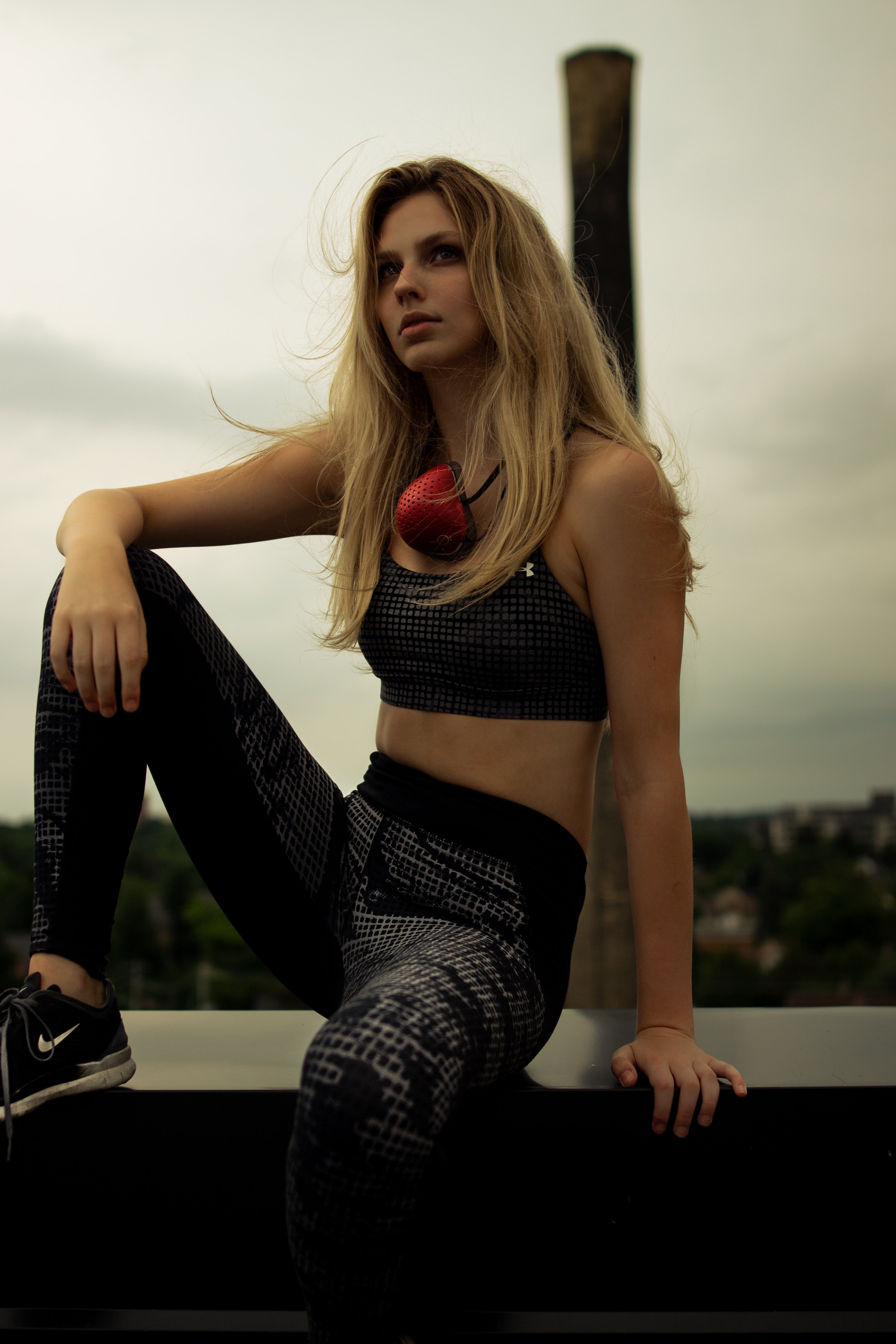 O2 Curve Shell - Red by O2Canada.com