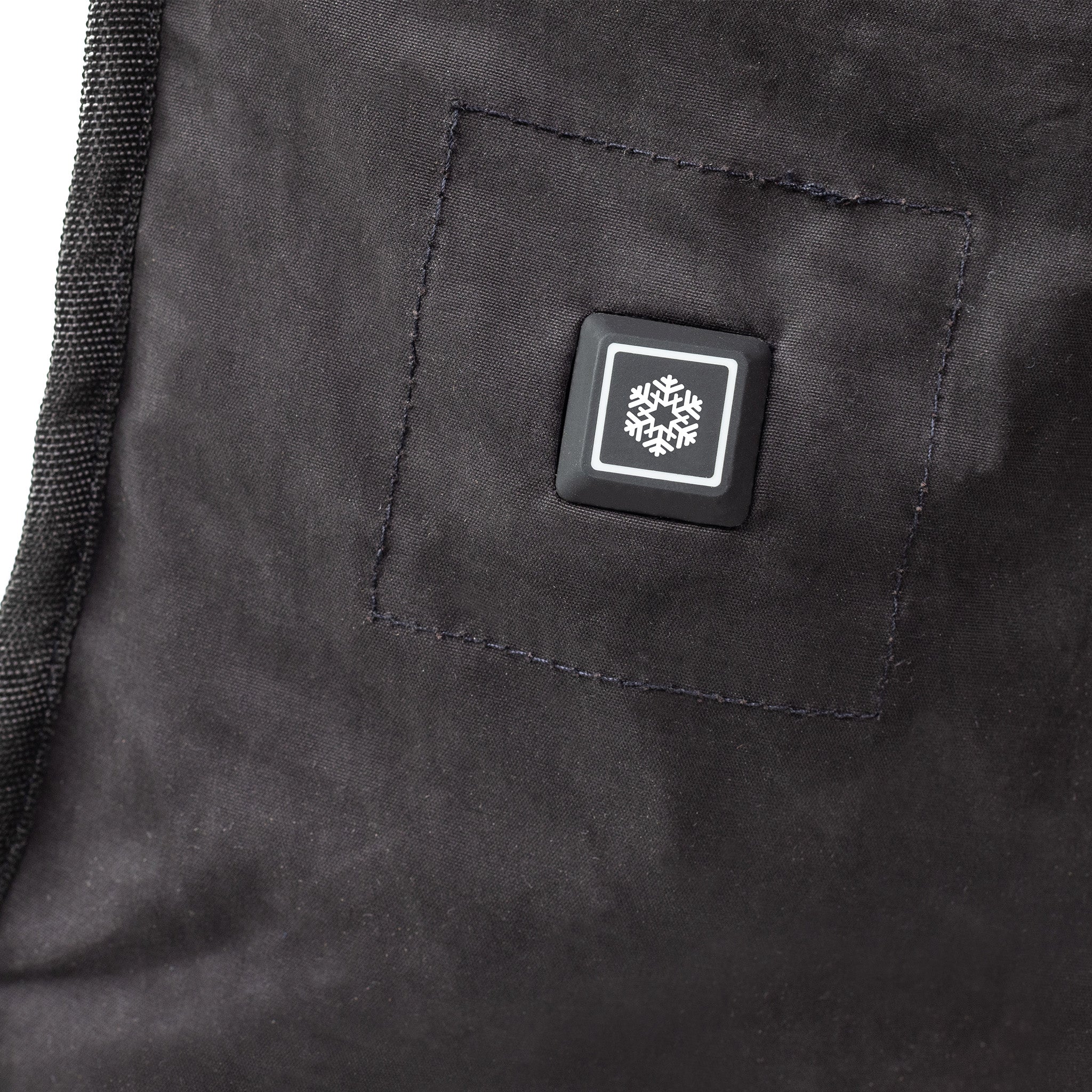 Zephyr Dual-Zoned Sideline Cooling Chair by PlayMakar